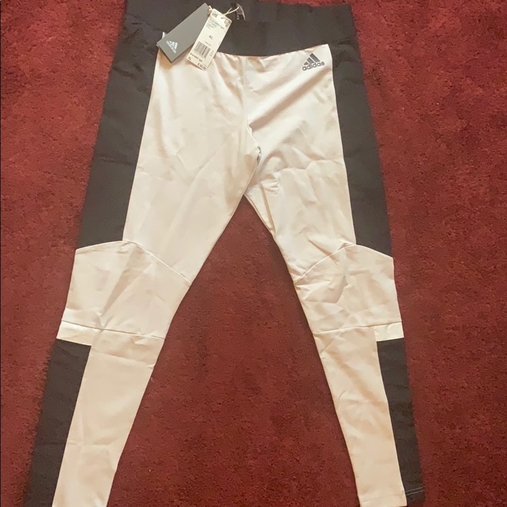 Adidas leggings
